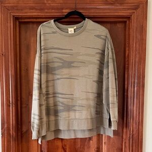 White Crow Oversized Sweatshirt